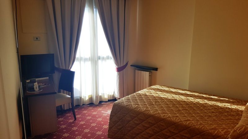 Ch Hotel Giada Inn Arese Bagian luar foto