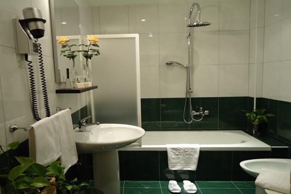 Ch Hotel Giada Inn Arese Bagian luar foto